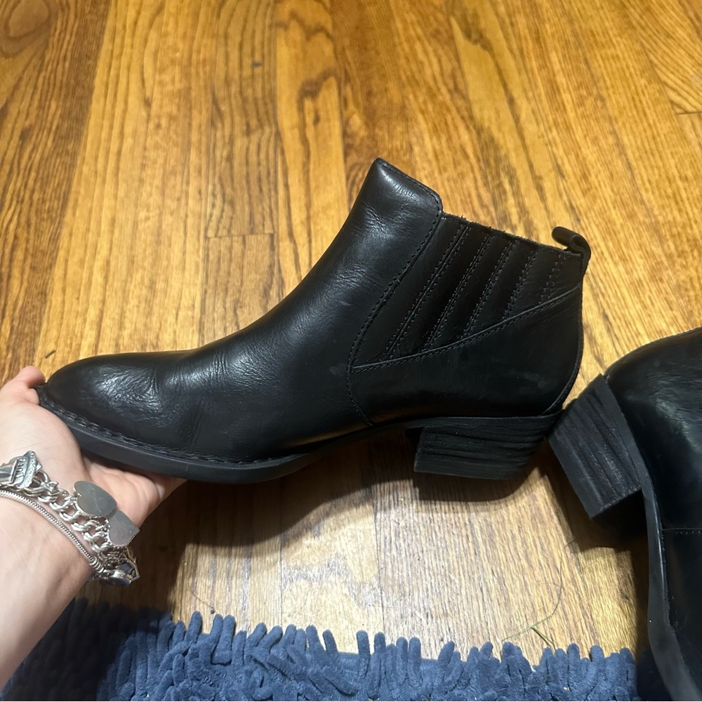 Born Sleek Black Leather Booties - Picture 7 of 8